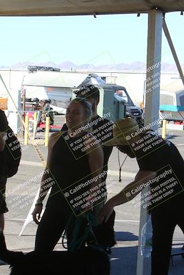 media/Feb-06-2025-Racers Edge (Thu) [[c17ed6f7b1]]/3-Around the Pits-Track Walk/